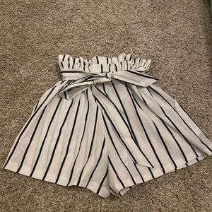 Stripped Flared Shorts Size S